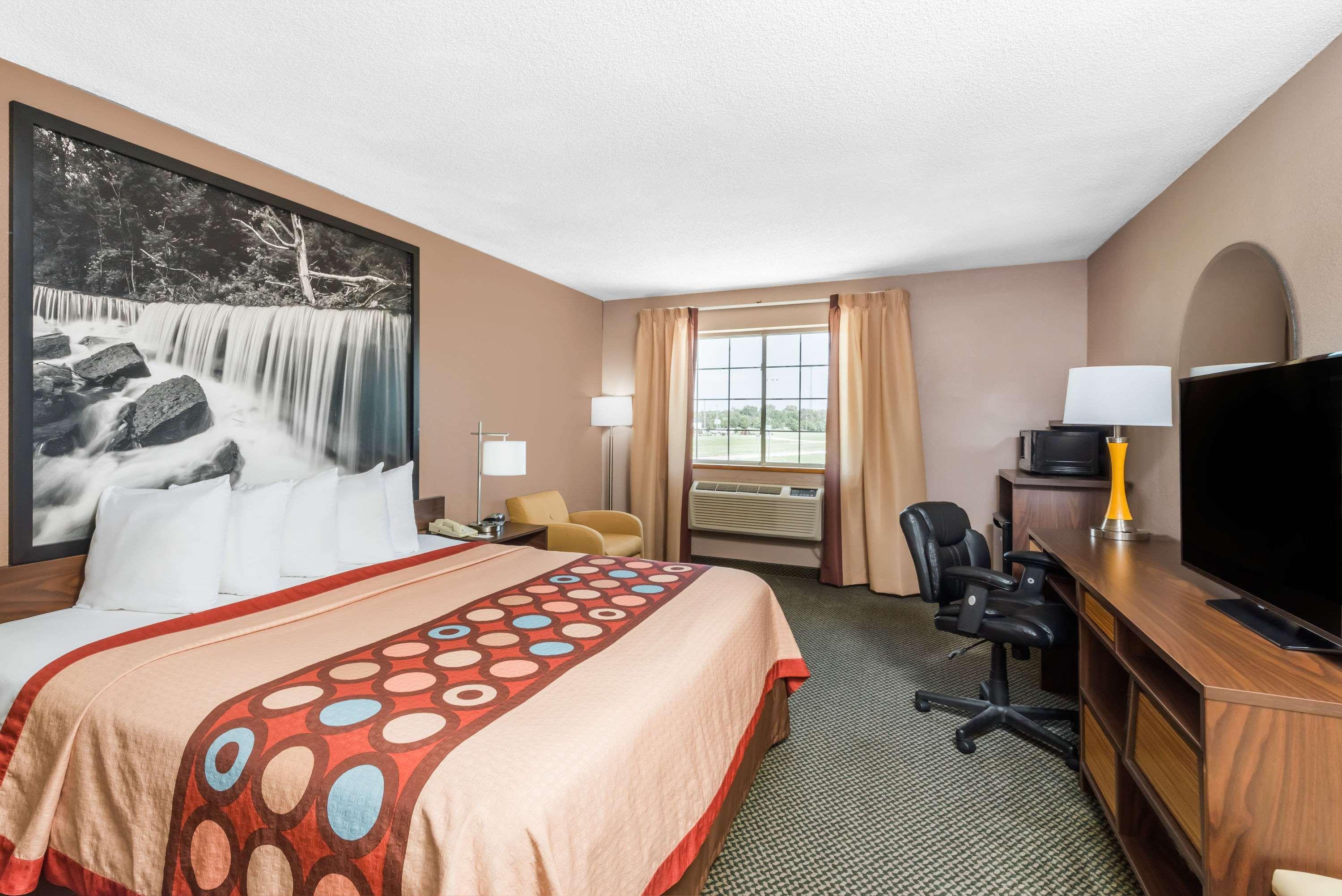 Super 8 By Wyndham Winfield-Quail Ridge Area Hotel Exterior foto